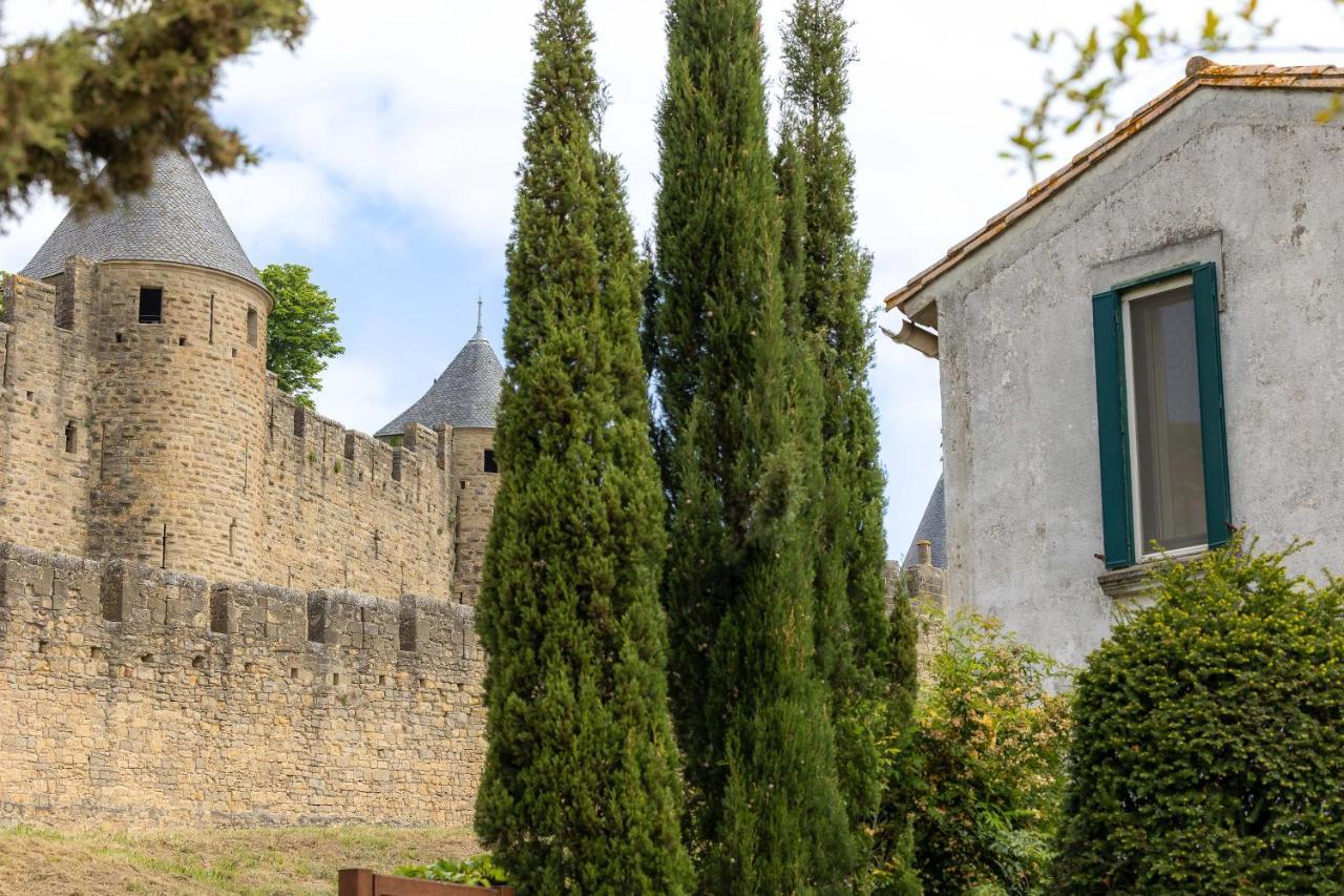 Sous Les Remparts La Maison Pimprenelle Carcassonne Exteriör bild